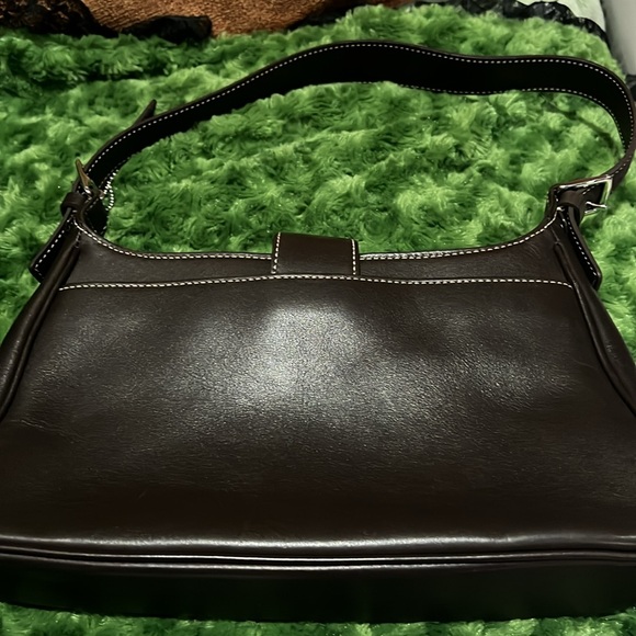 Coach shoulder bag - Picture 2 of 14